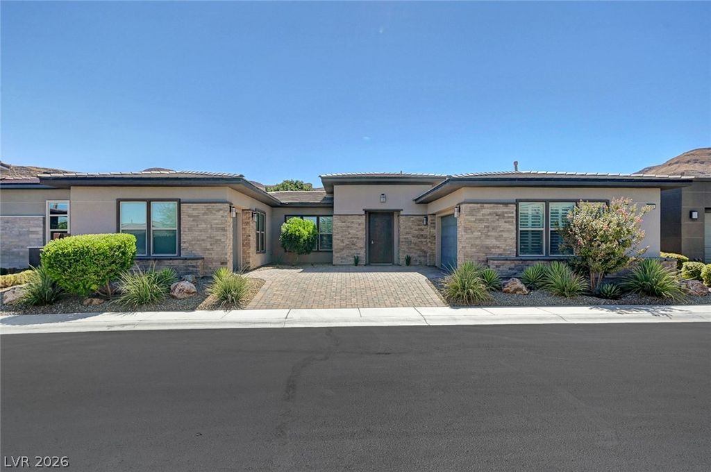 6709 Titanium Crest Street, Las Vegas, NV 89148