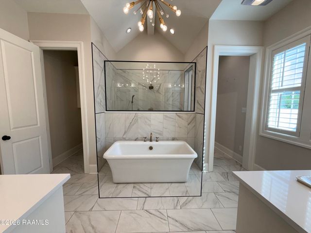 102 Orchard Park Avenue, Lafayette, LA 70508