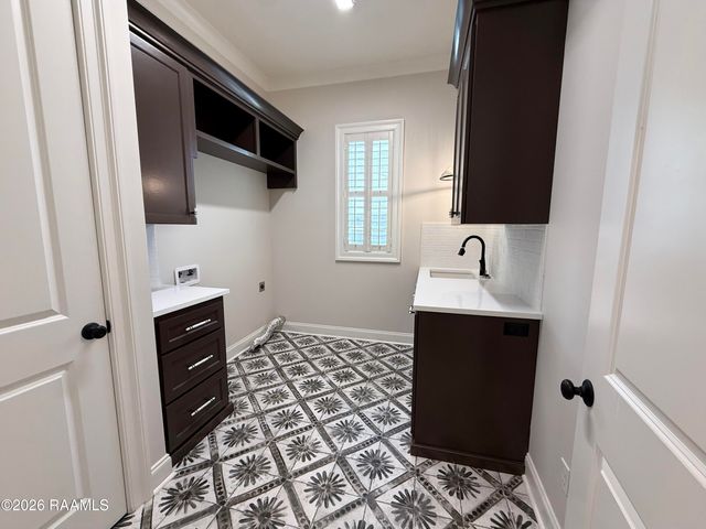 102 Orchard Park Avenue, Lafayette, LA 70508