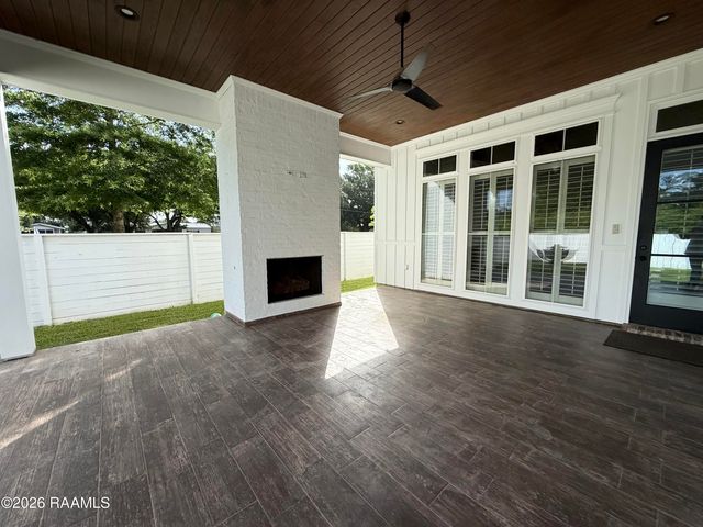 102 Orchard Park Avenue, Lafayette, LA 70508