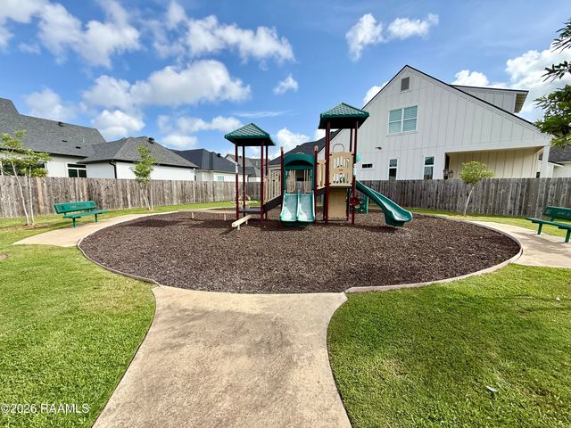102 Orchard Park Avenue, Lafayette, LA 70508