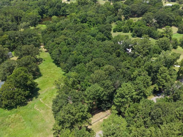 Lot 32 Landrum Village, Montgomery, TX 77316