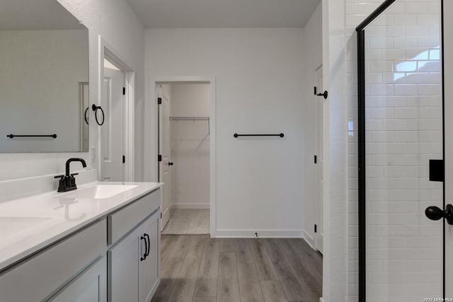 183 Peeps Ct., Adkins, TX 78101