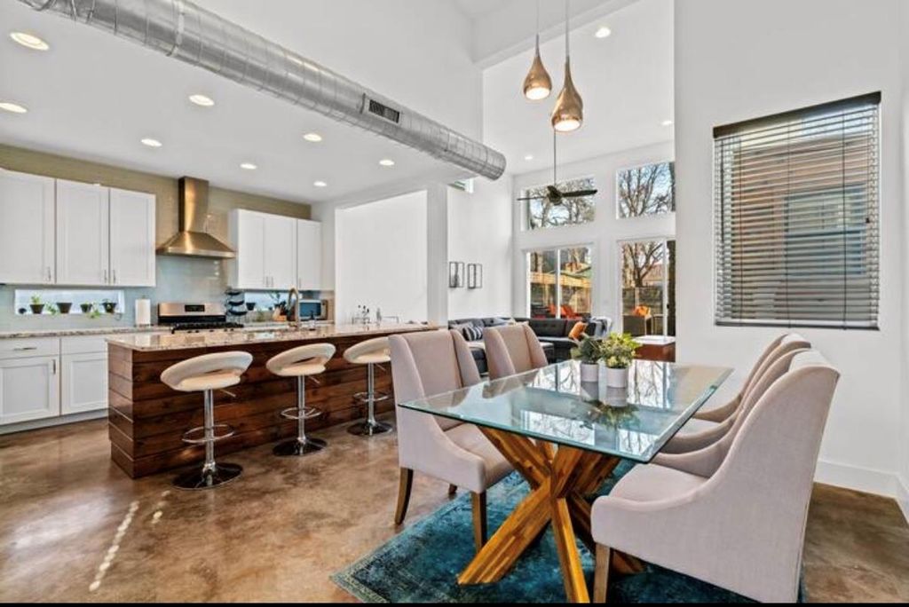 2514 E 4th ST A, Austin, TX 78702
