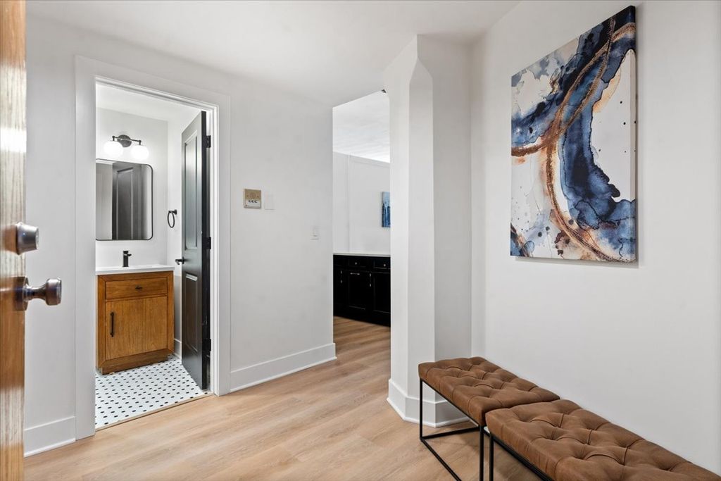 3323 N Paulina Street 3E, Chicago, IL 60657 — photo 3