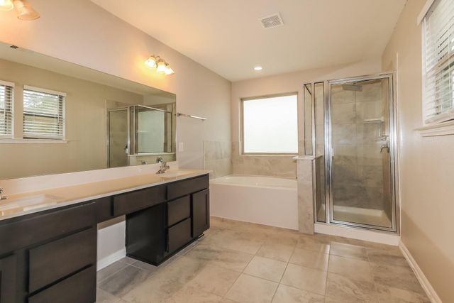 14250 Persimmon Woods Drive, Houston, TX 77068