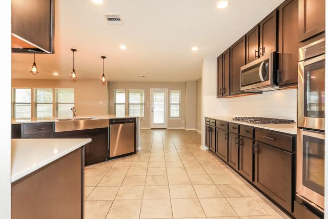 14250 Persimmon Woods Drive, Houston, TX 77068