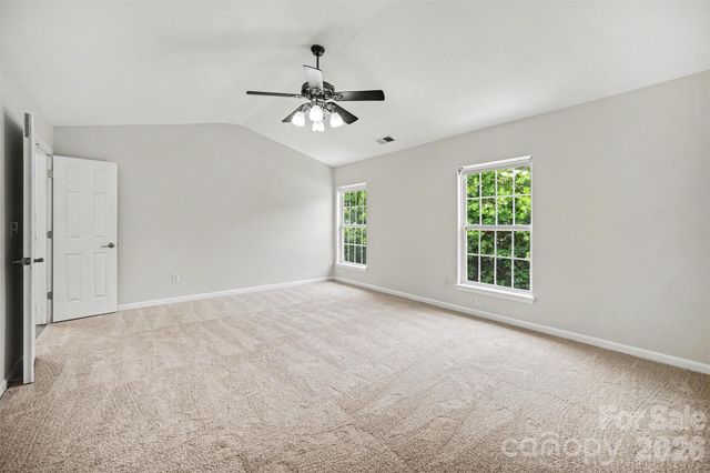 717 Pawley Drive, Charlotte, NC 28214