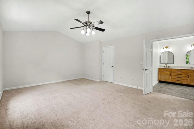 717 Pawley Drive, Charlotte, NC 28214