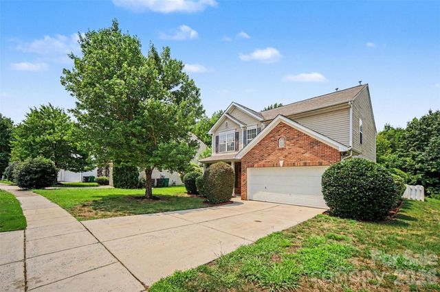717 Pawley Drive, Charlotte, NC 28214