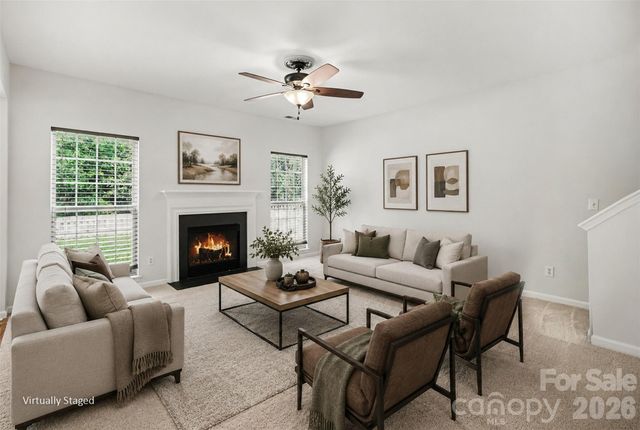 717 Pawley Drive, Charlotte, NC 28214