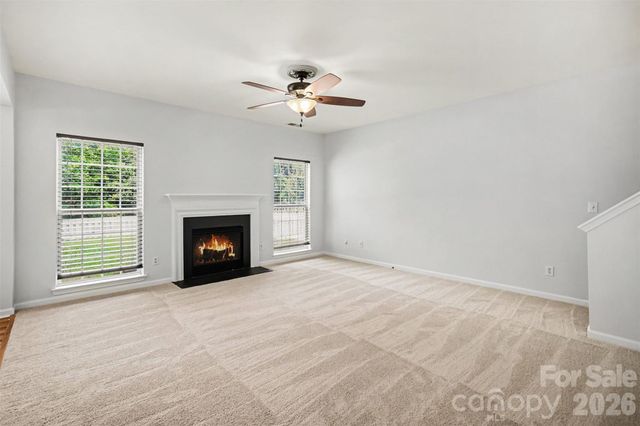 717 Pawley Drive, Charlotte, NC 28214