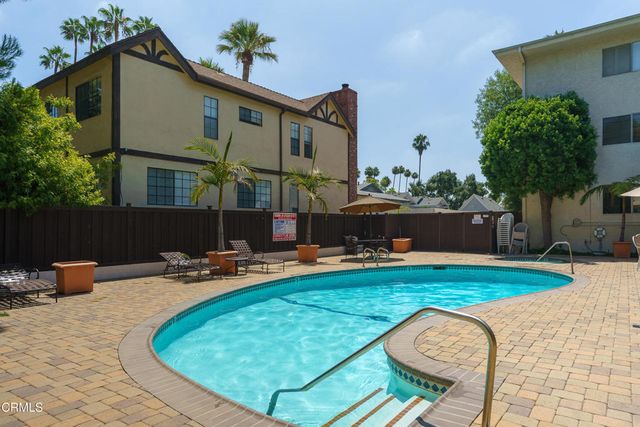 420 S Madison Avenue 203, Pasadena, CA 91101