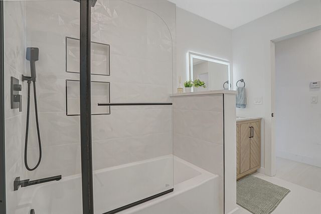 1333 SE 8th Street, Deerfield Beach, FL 33441