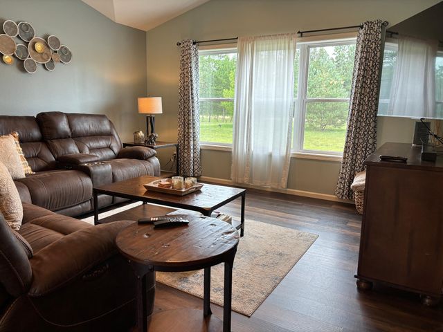 6210 Winding Drive NW, Bemidji, MN 56601