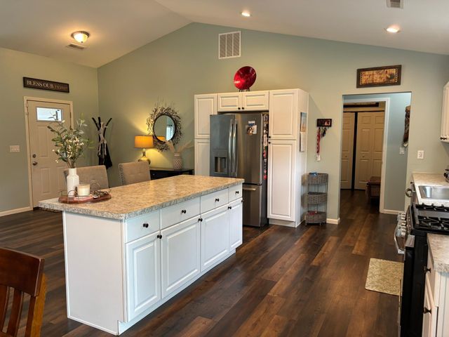 6210 Winding Drive NW, Bemidji, MN 56601