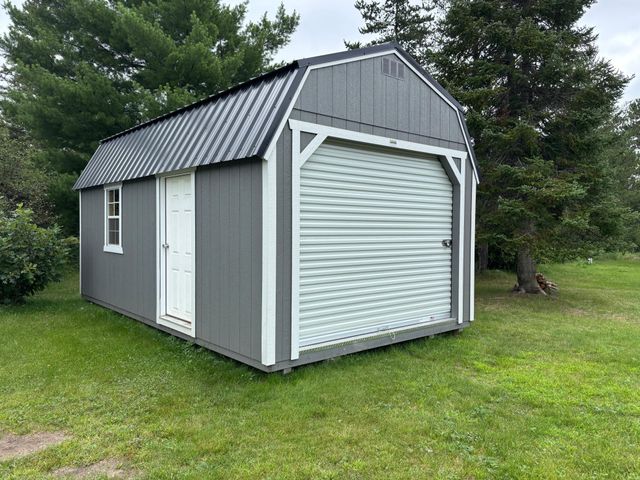 6210 Winding Drive NW, Bemidji, MN 56601