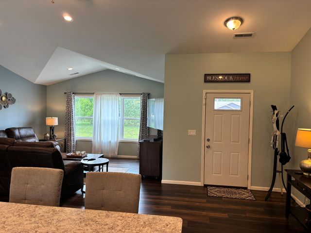 6210 Winding Drive NW, Bemidji, MN 56601