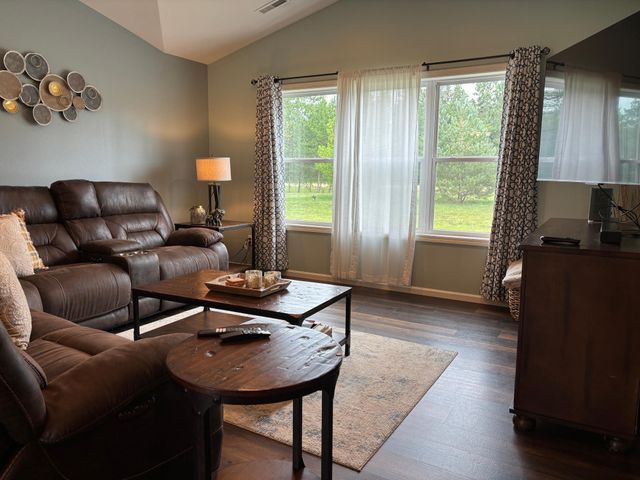 6210 Winding Drive NW, Bemidji, MN 56601