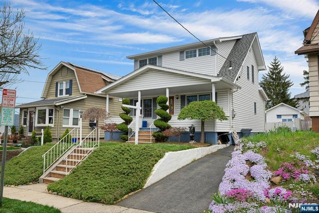 611 5th Avenue, Lyndhurst, NJ 07071