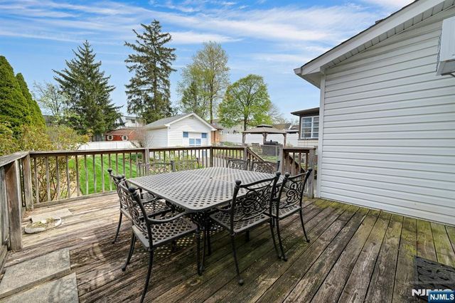 611 5th Avenue, Lyndhurst, NJ 07071