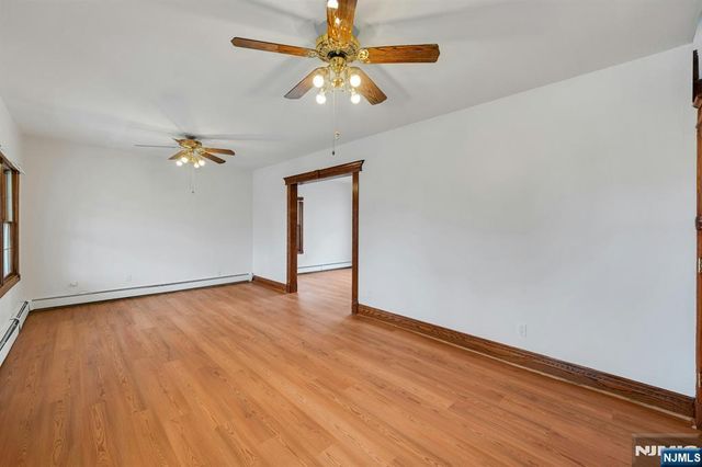 611 5th Avenue, Lyndhurst, NJ 07071