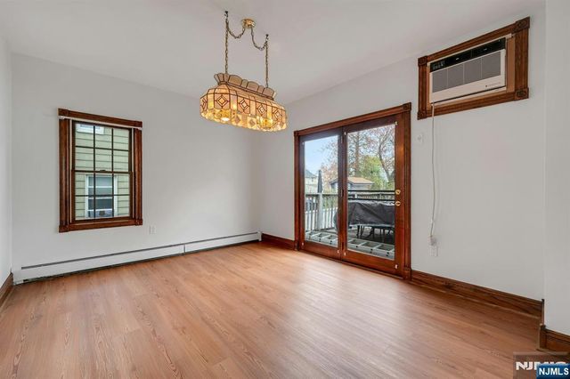 611 5th Avenue, Lyndhurst, NJ 07071