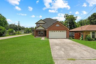 1016 Avenue G, South Houston, TX 77587