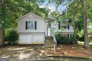 840 Tradd Court, Stone Mountain, GA 30087