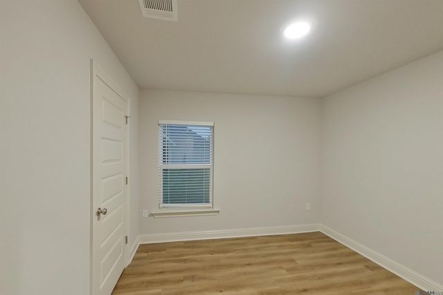 8034 Elliot Rd, Baton Rouge, LA 70817