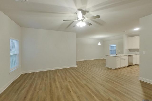 8034 Elliot Rd, Baton Rouge, LA 70817