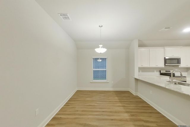 8034 Elliot Rd, Baton Rouge, LA 70817
