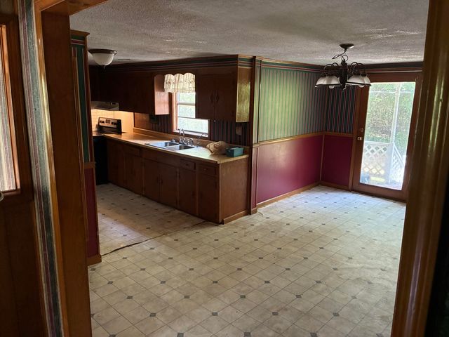 109 Pack Road, Sumter, SC 29150