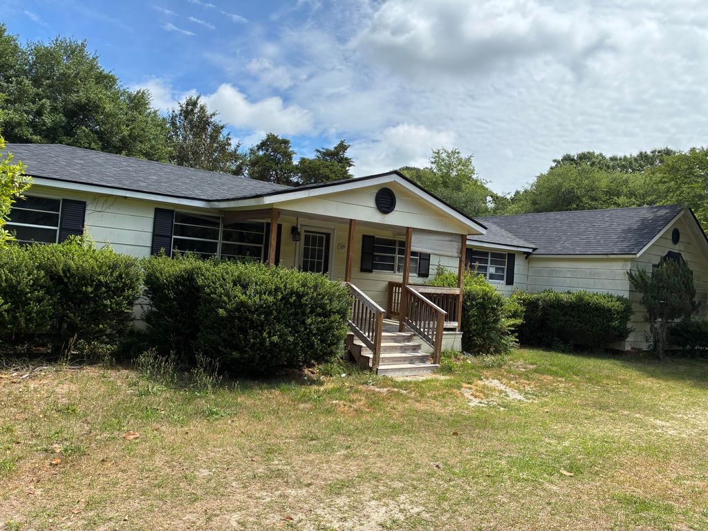 109 Pack Road, Sumter, SC 29150