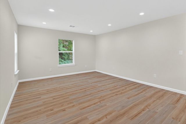 2531 S Mirick Avenue, Denison, TX 75020