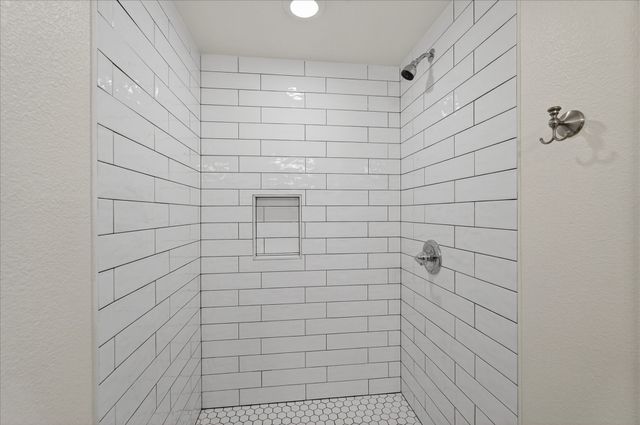 2531 S Mirick Avenue, Denison, TX 75020