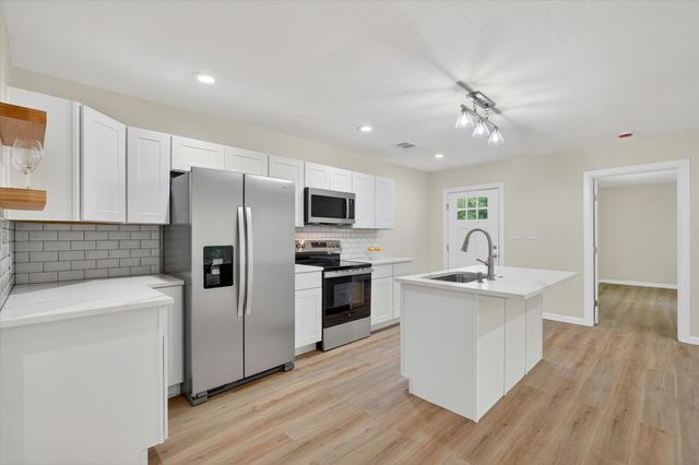 2531 S Mirick Avenue, Denison, TX 75020