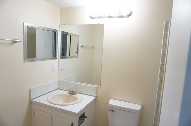 369 Sheffield O 369, West Palm Beach, FL 33417