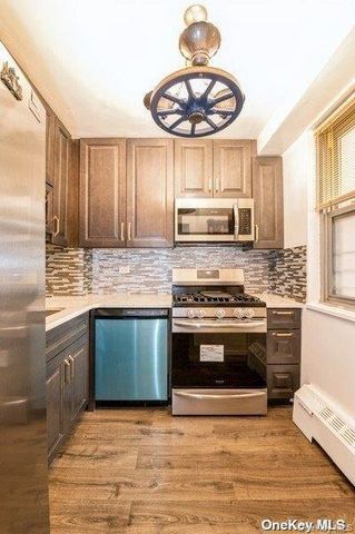 6115 97th Street 5D, Rego Park, NY 11374