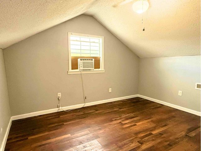 302 W 7th Street, Corbin, KY 40701