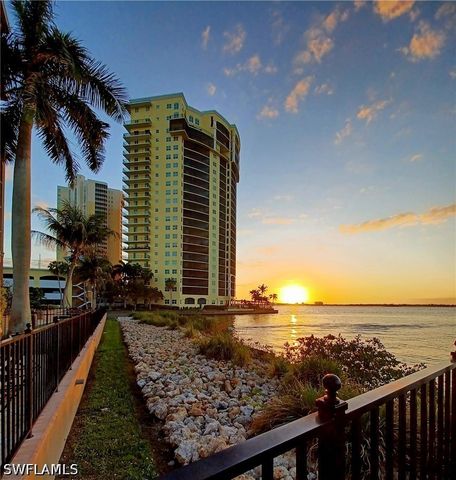 2825 Palm Beach BLVD, Fort Myers, FL 33916