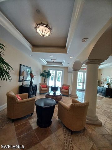 2825 Palm Beach BLVD, Fort Myers, FL 33916
