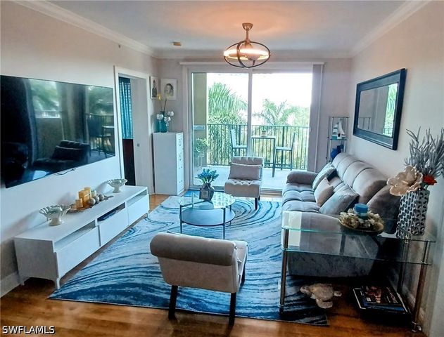 2825 Palm Beach BLVD, Fort Myers, FL 33916