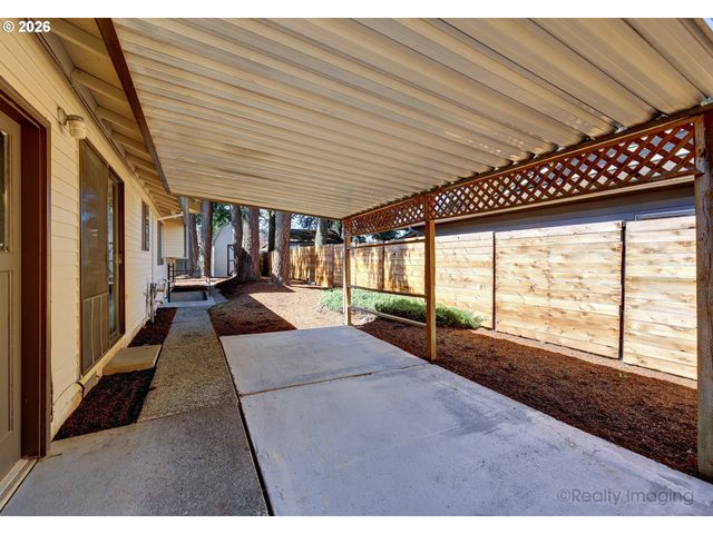 19425 Ne IRVING Ct, Portland, OR 97230