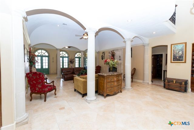 603 CR 438 Road, Yoakum, TX 77995