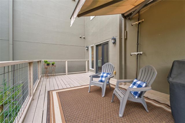 1201 Castle Hill ST 105, Austin, TX 78703