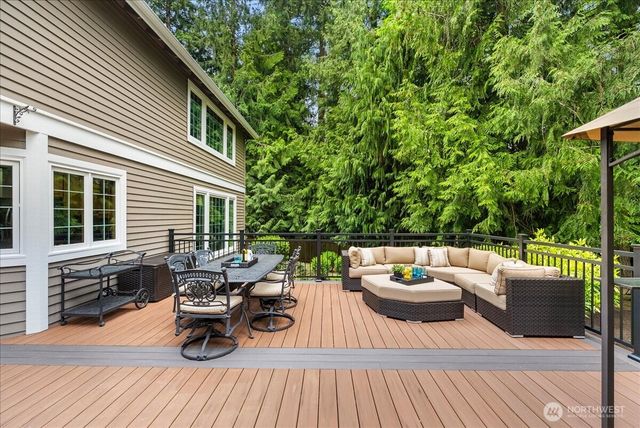 21310 NE 101st Court, Redmond, WA 98053