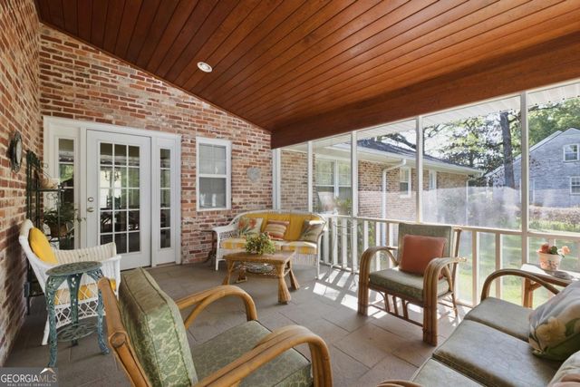 218 Jule Peek Avenue, Cedartown, GA 30125