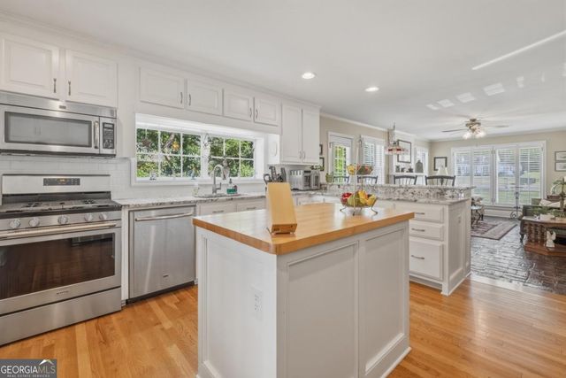 218 Jule Peek Avenue, Cedartown, GA 30125