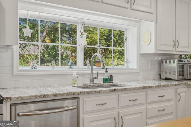 218 Jule Peek Avenue, Cedartown, GA 30125